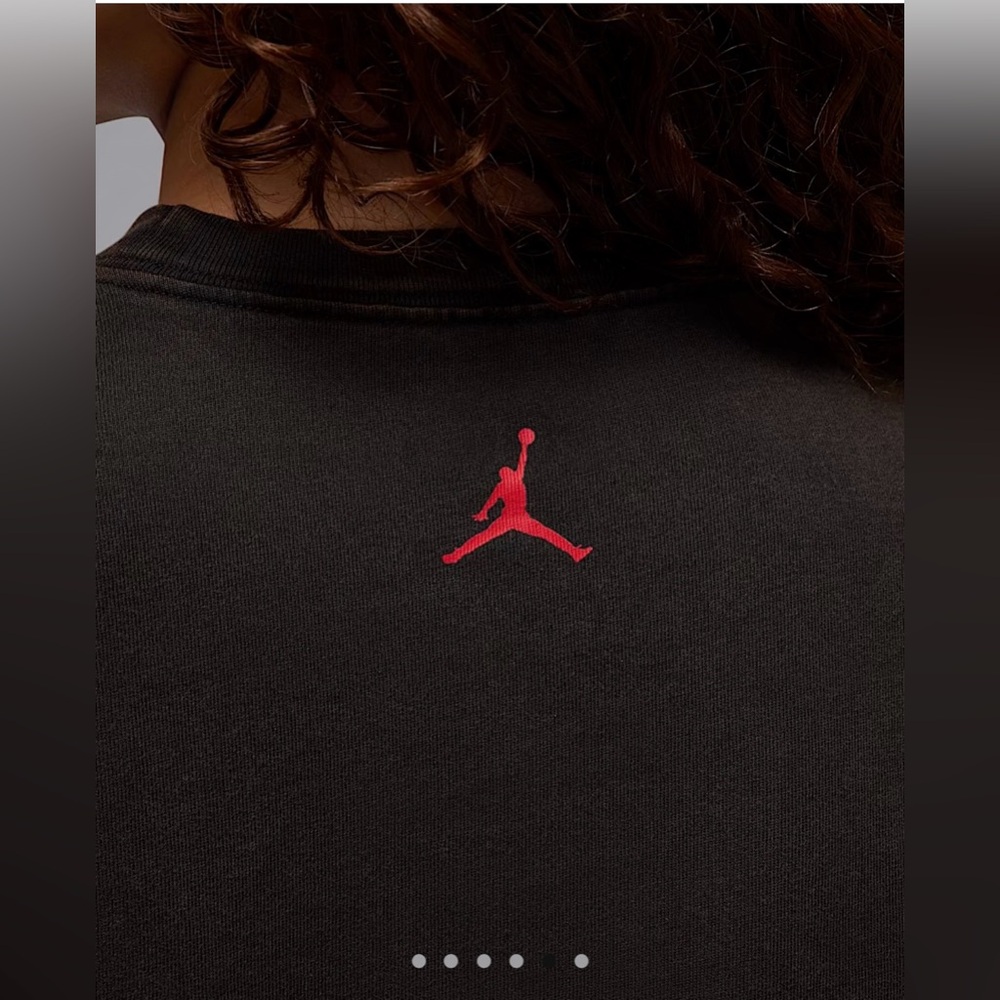 Jordan Flight Essentials - Picture 5 of 6